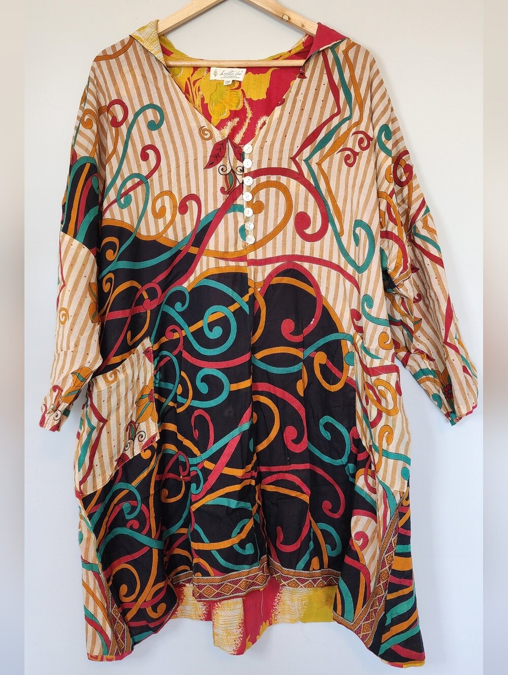 Kantha Bae Take It Easy Tunic Hoodie Reversible Red Black One Size